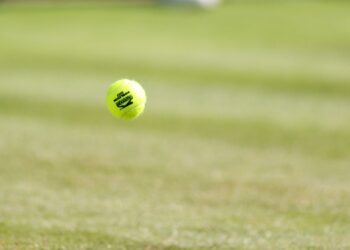 linette druga runda wimbledon