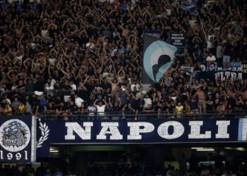 Kibice Napoli na stadionie