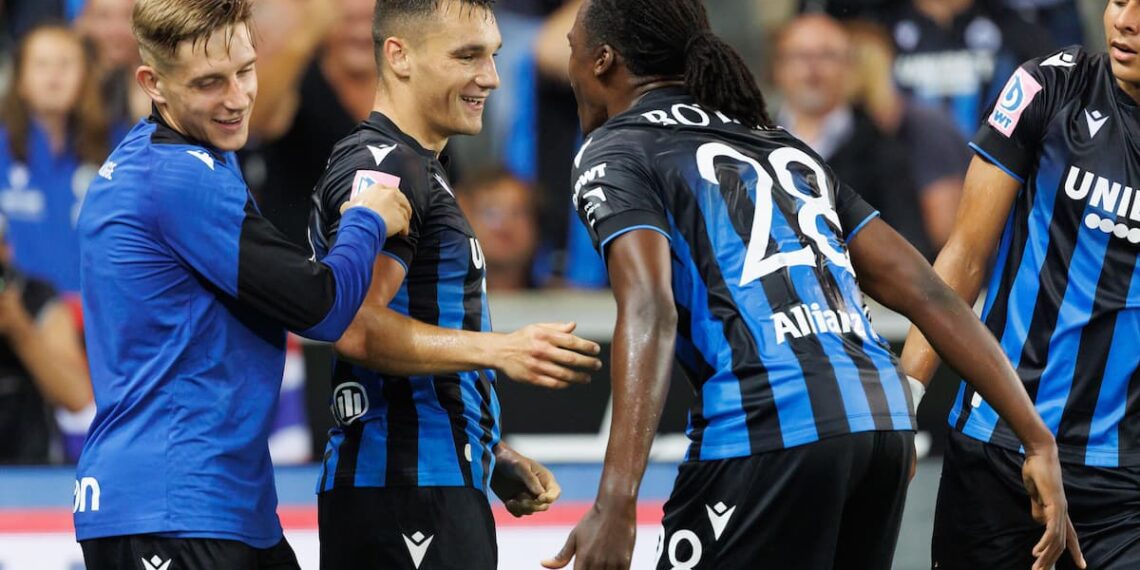 Piłkarze Club Brugge cieszą się z gola