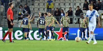 Radość Fenerbahce po golu