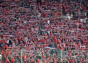 Kibice Wisły Kraków na trybunach