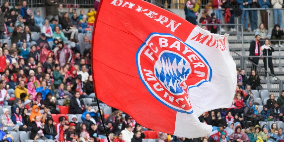 Flaga kibica z herbem Bayern