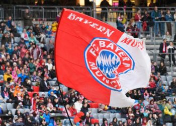 Flaga kibica z herbem Bayern