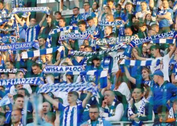 Kibice Wisły Płock przed meczem z Miedzią Legnica