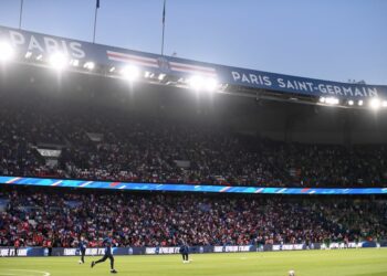 Stadion Parc des Princes w Paryżu