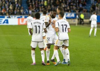 Zawodnicy Realu Madryt na stadionie