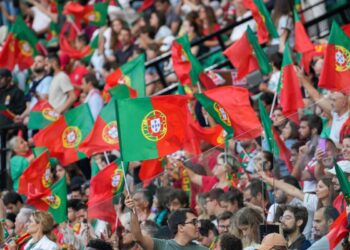 Kibice Portugalii na trybunach