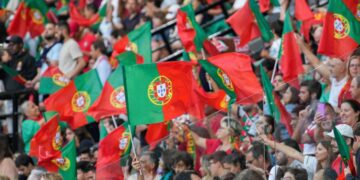 Kibice Portugalii na trybunach