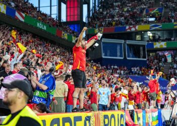 Kibice Hiszpanii na stadionie