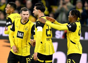 Zawodnicy Borussi Dortmund na stadionie