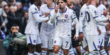 Piłkarze Chelsea przed meczem z Tottenhamem w Premier League