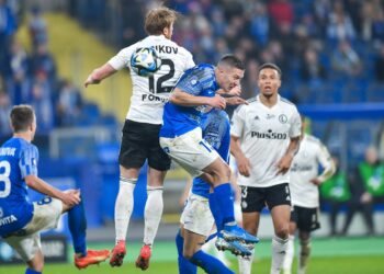Ruch - Legia: bonus od STS
