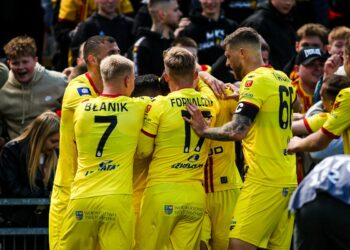 Zawodnicy Korony Kielce przed meczem z GKS-em Katowice