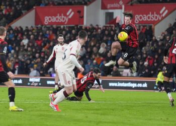 Piłkarze Bournemouth w meczu z Liverpoolem
