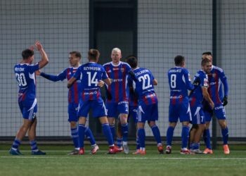 Zespół Polonii Bytom przed meczem z Avią Świdnik