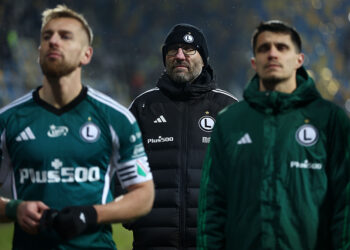 Trener i piłkarze Legii po remisie z Arką