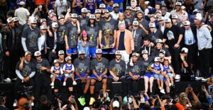 Zdjęcie pamiątkowe mistrzów NBA New York Knicks