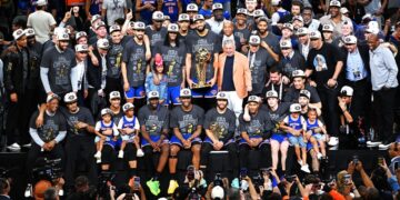 Zdjęcie pamiątkowe mistrzów NBA New York Knicks
