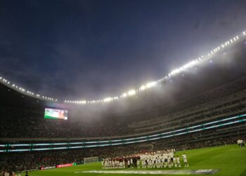 Zawodnicy na stadionie przed meczem otwarcia mundialu 2026